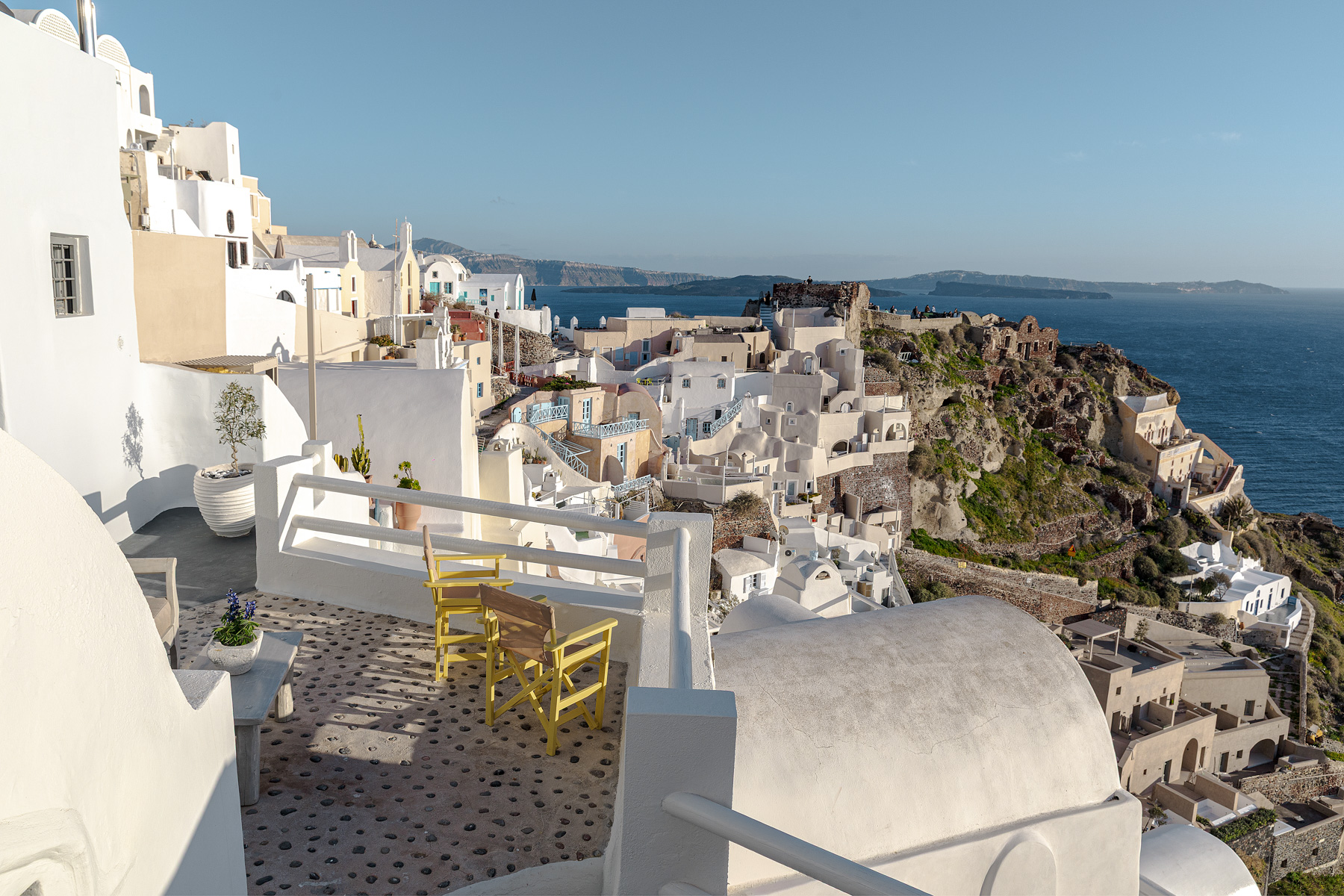 Cave Studio with Balcony in Oia Santorini with caldera view