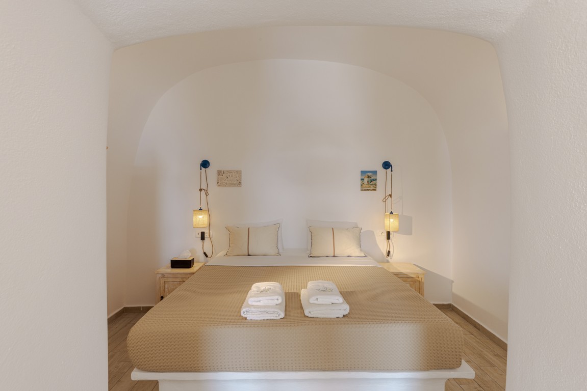 Sea view from Earth Cave House in Oia Santorini