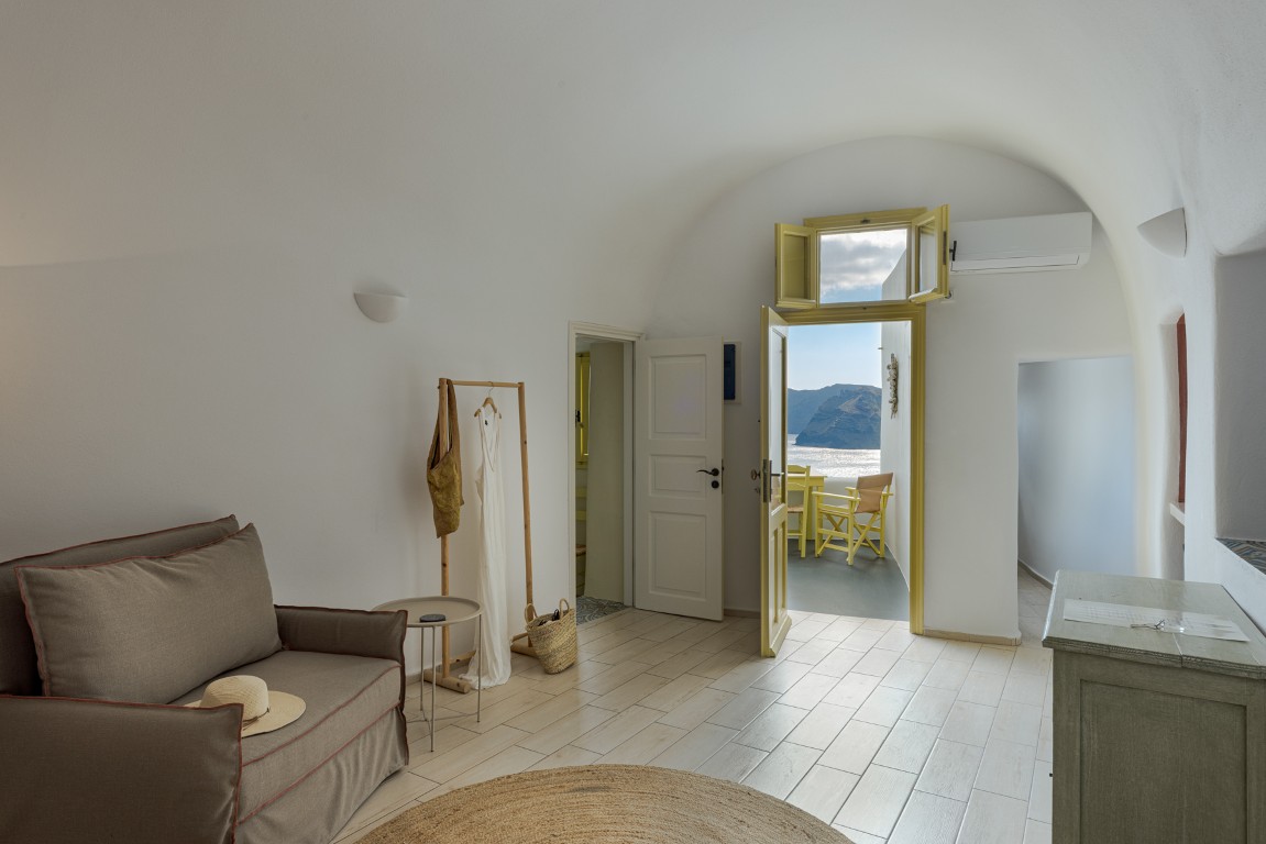 Wind House interior detail with Cycladic design